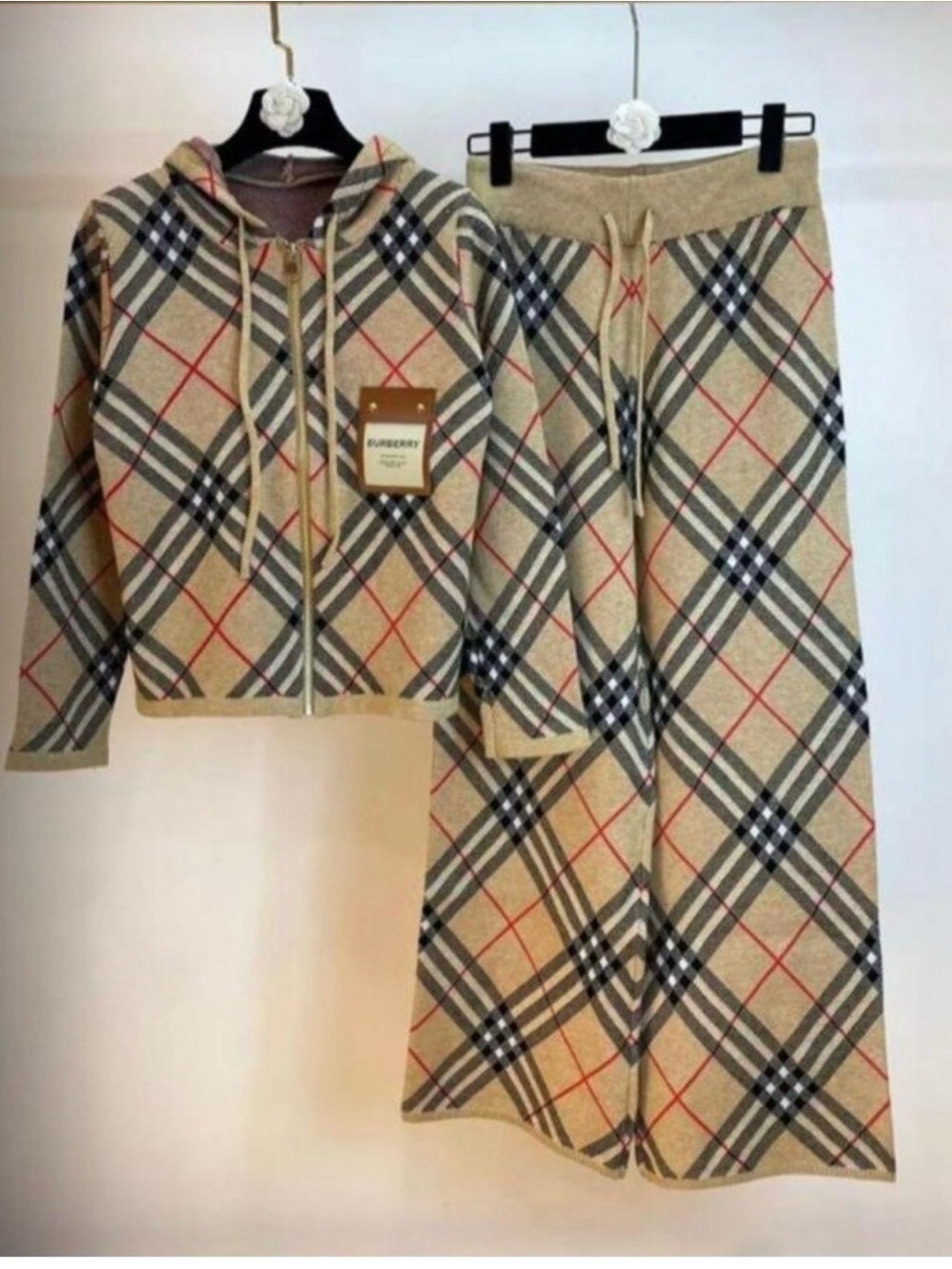 Women Sweater Two Piece set very cute and stretch